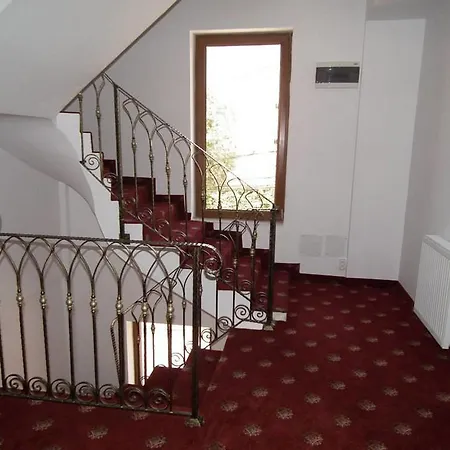 Casa de hóspedes Queen Mary Constança