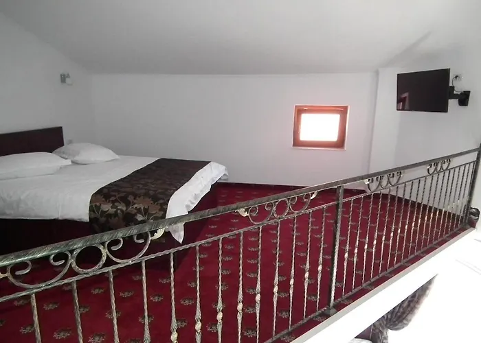 Pensjonat Queen Mary 3*