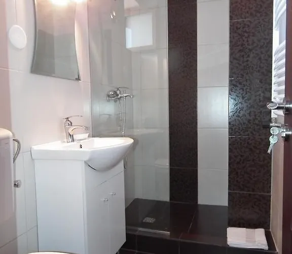 Pensjonat Queen Mary 3*