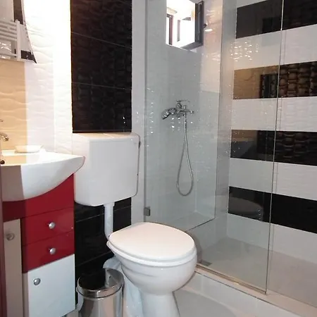 Vila Queen Mary Guest house 3*